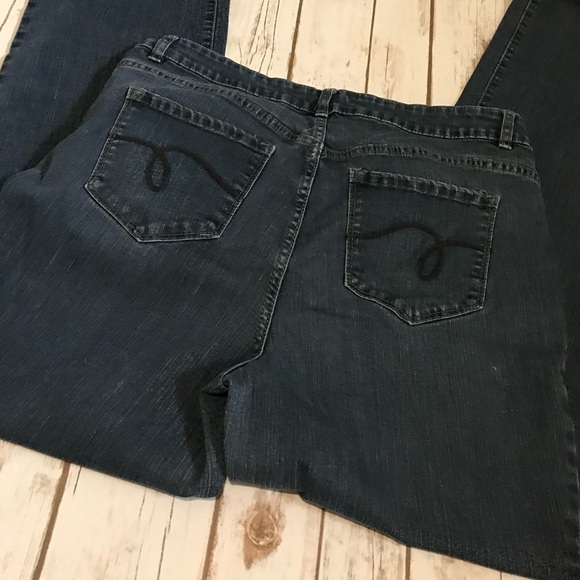 Straight Leg Jeans - Picture 1 of 6